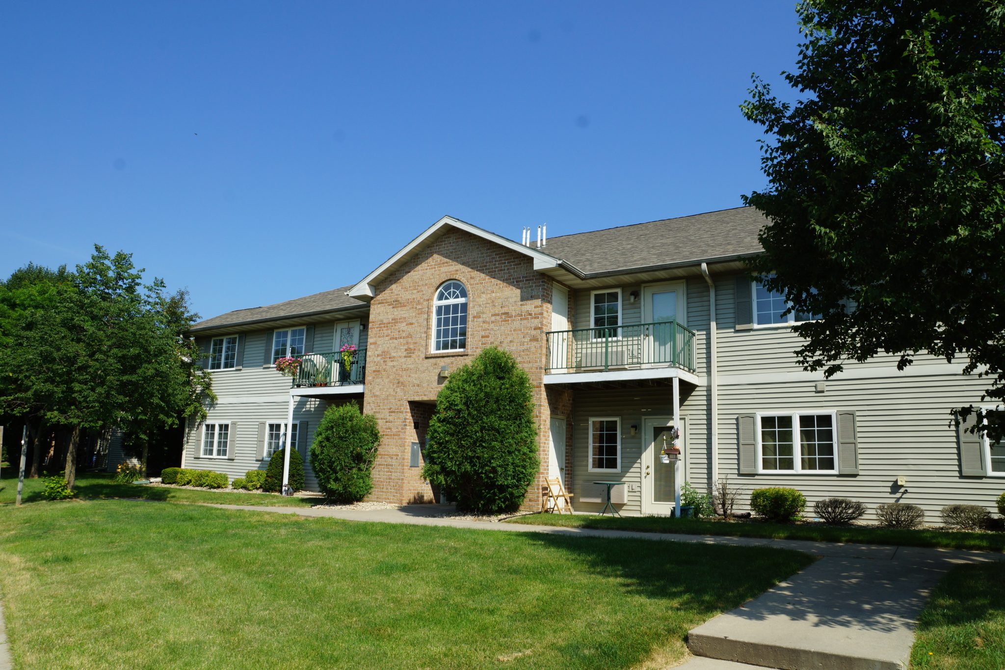 Windsor, WI Prima Management Apartments for rent in Madison